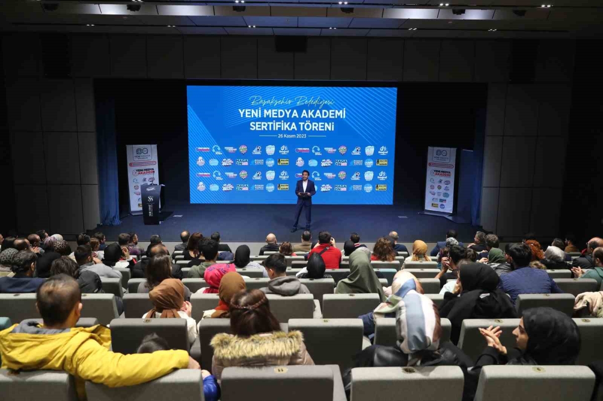 Başakşehir yeni medya akademi gençlerin eğitim üssü oldu
