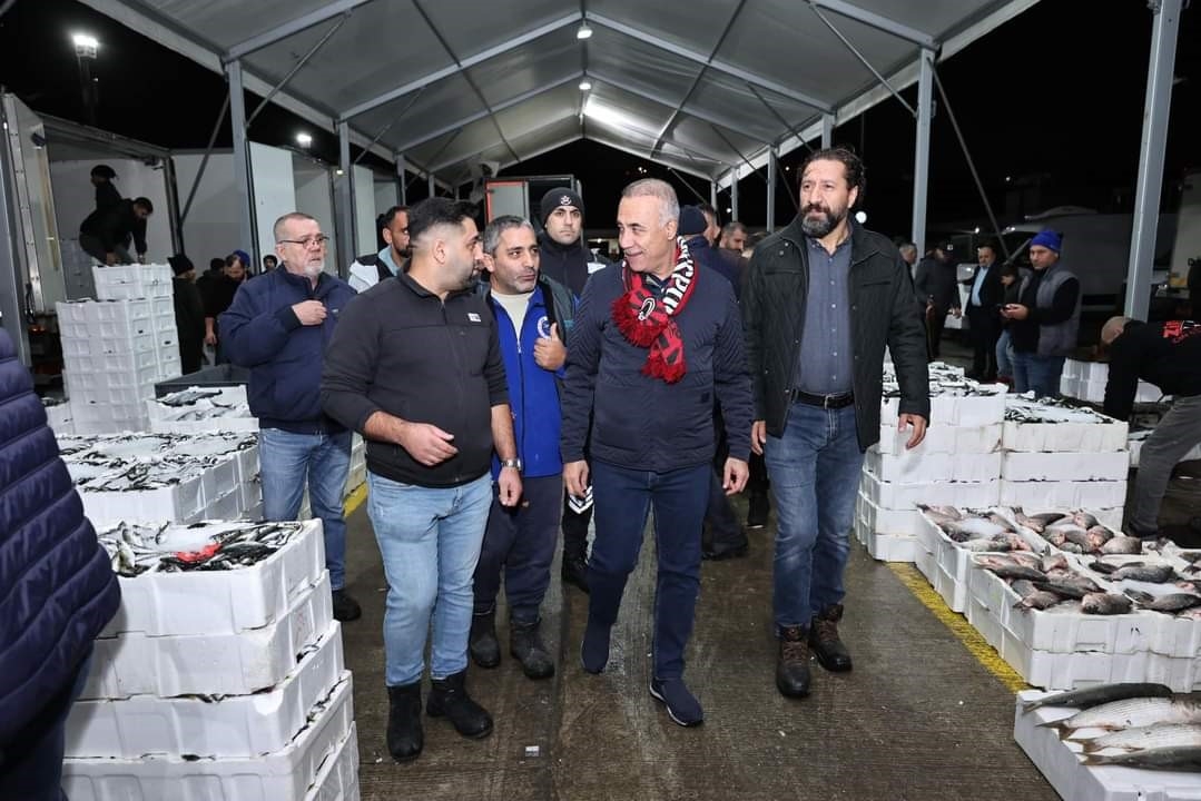 Sultangazi Belediye Başkanı Dursun’dan balıkçılara sürpriz ziyaret
