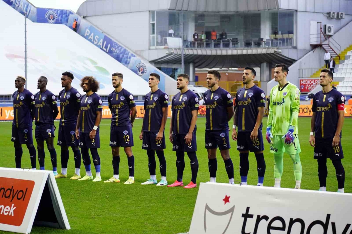 Samsunspor ve Kasımpaşa, Süper Lig’de ilk randevuda
