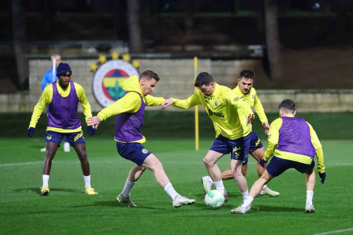 Fenerbahçe, Spartak Trnava maçı hazırlıklarına başladı
