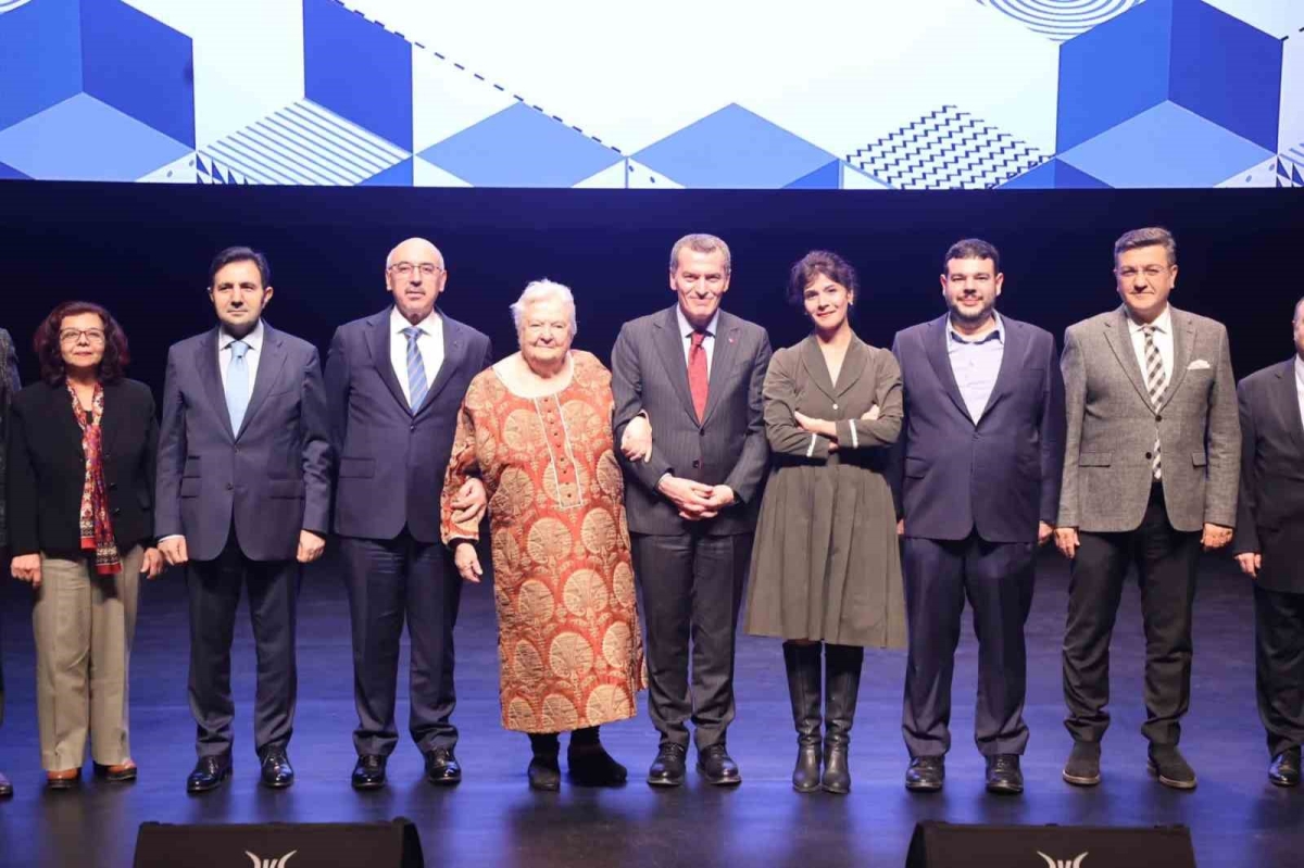 Zeytinburnu Belediyesi 3. Kent Çalışmaları Yarışması’nda ödüller sahiplerini buldu
