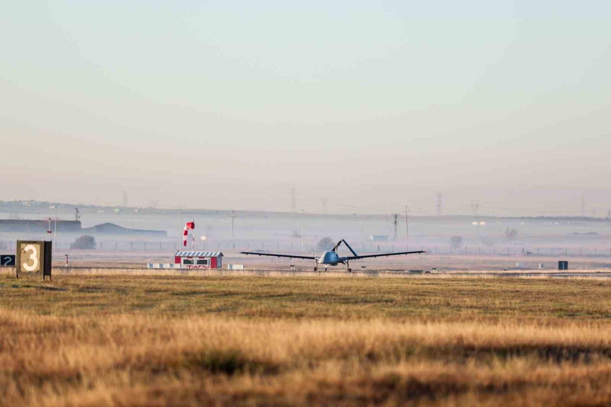 Bayraktar TB3 SİHA 32 saat havada kaldı: Uzun uçuş testini başarıyla tamamladı
