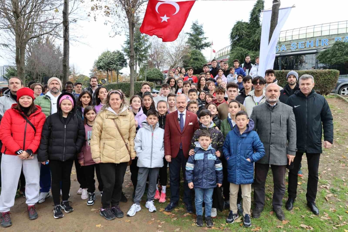 Atatürk Kır Koşusu’nda ödüller Başkan Atila Aydıner’den
