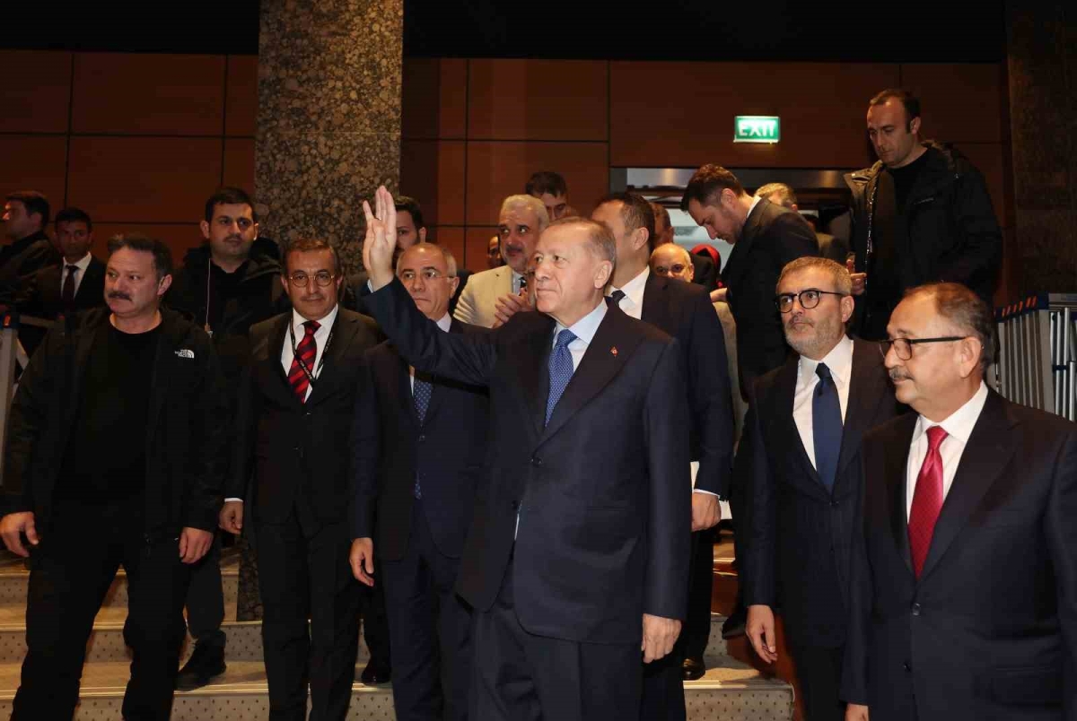 Cumhurbaşkanı Erdoğan’dan hain saldırı sonrası açıklama: “Şehitlerimizin kanı yerde kalmadı”
