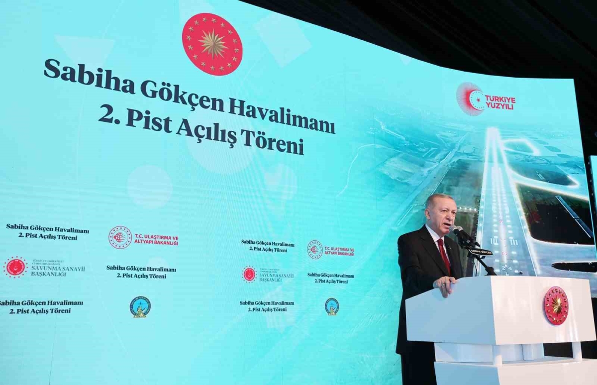 Cumhurbaşkanı Erdoğan: “Türkiye’yi dünyanın en geniş uçuş ağına sahip ülkelerinden biri dönüştürdük”
