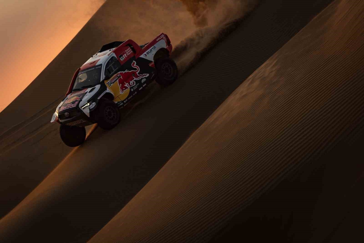 Dünyanın en zorlu motor sporları mücadelesi: Dakar Rallisi
