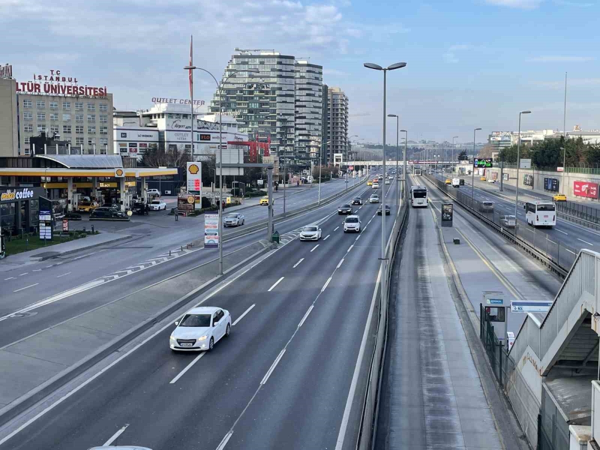 İstanbul’da yeni yılın ilk gününde trafik yüzde 1’e düştü
