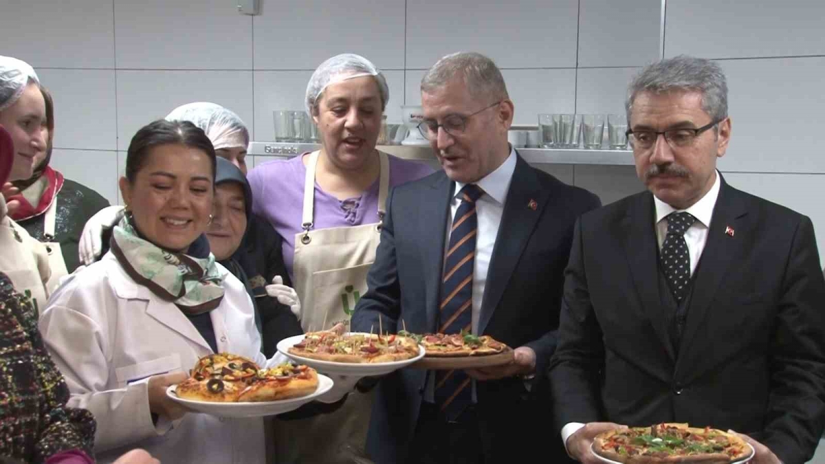 Üsküdar’da ‘Mutfak Sanatları Akademisi’ açıldı
