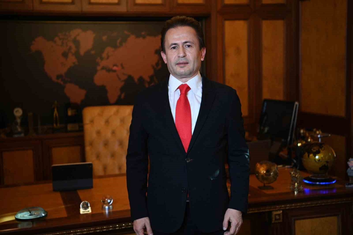 Tuzla Belediye Başkanı Dr. Şadi Yazıcı: “İmamoğlu, Özgür Özel CHP’sinin adayı”
