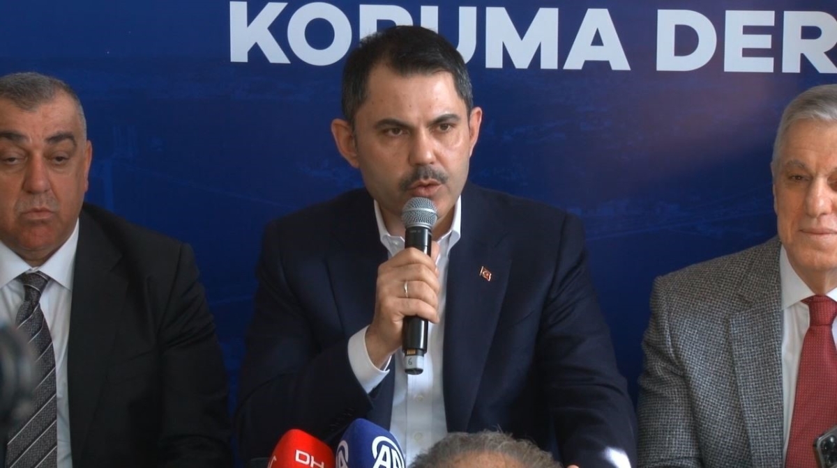 AK Parti İBB adayı Kurum’dan minibüsçülere müjde: “Minibüsçülerin taksiye çevrilmesine yönelik teklifi meclisimizden geçirdik”
