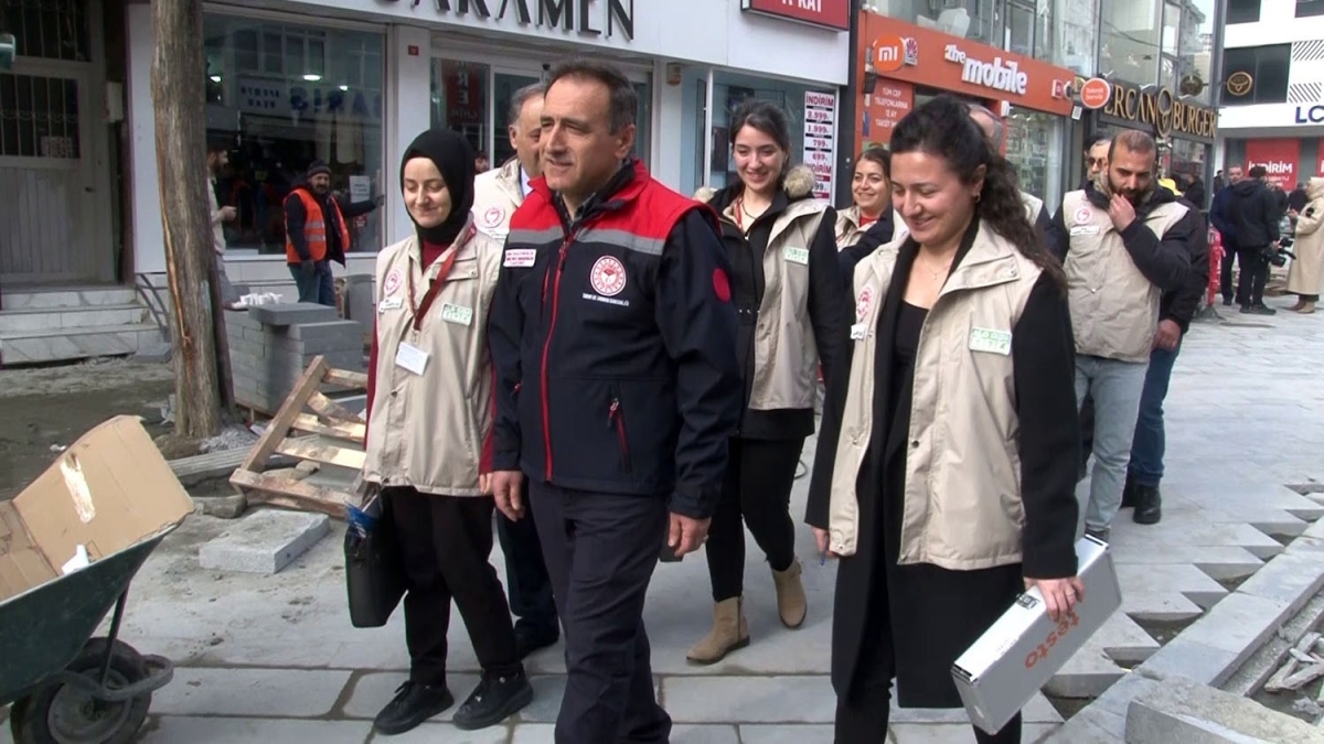 İstanbul İl Tarım ve Orman Müdürü Ahmet Yavuz Karaca, kızartma yağı denetimi gerçekleştirdi
