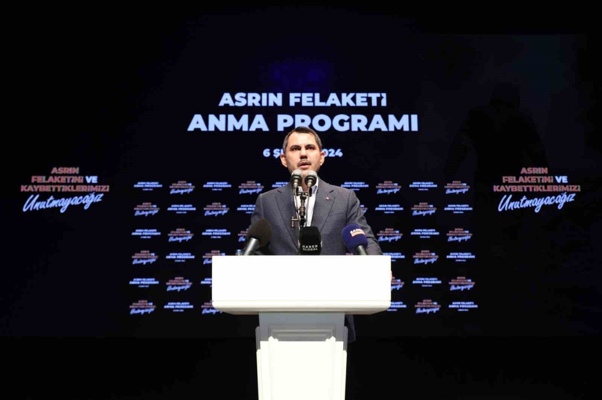Murat Kurum: “İstanbulluları afet anında güvende tutmak için Afet Yönetim Merkezi’mizi inşa edeceğiz”
