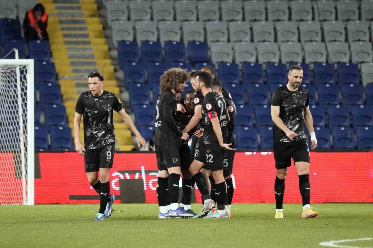 Ziraat Türkiye Kupası: Başakşehir: 1 - Hatayspor: 1 (Maç sonucu)
