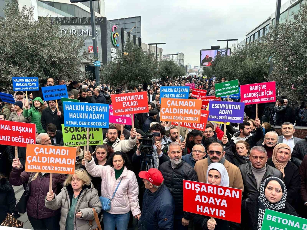 CHP’den yeniden aday gösterilmeyen Esenyurt Belediye Başkanı Bozkurt’a vatandaşlardan destek
