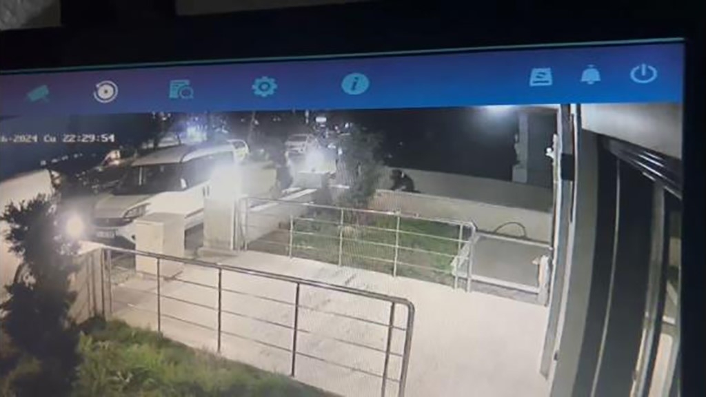 Pendik’te polislere ateş açan silahlı saldırganlardan 1’i yakalandı
