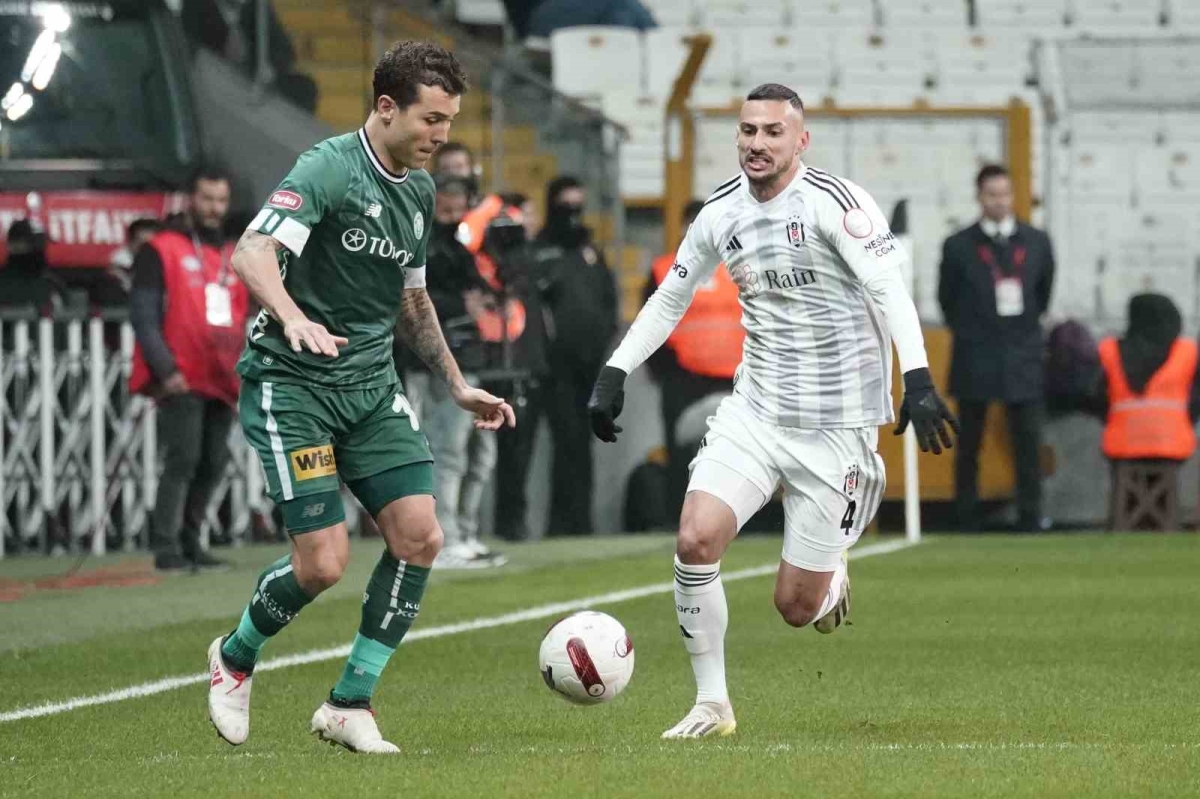 Trendyol Süper Lig: Beşiktaş: 0 - Konyaspor: 0 (İlk yarı)
