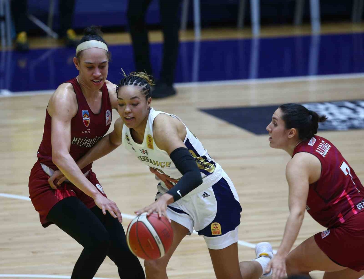 Kadınlar Basketbol Süper Ligi: Fenerbahçe: 97 - Melikgazi Kayseri Basketbol: 87
