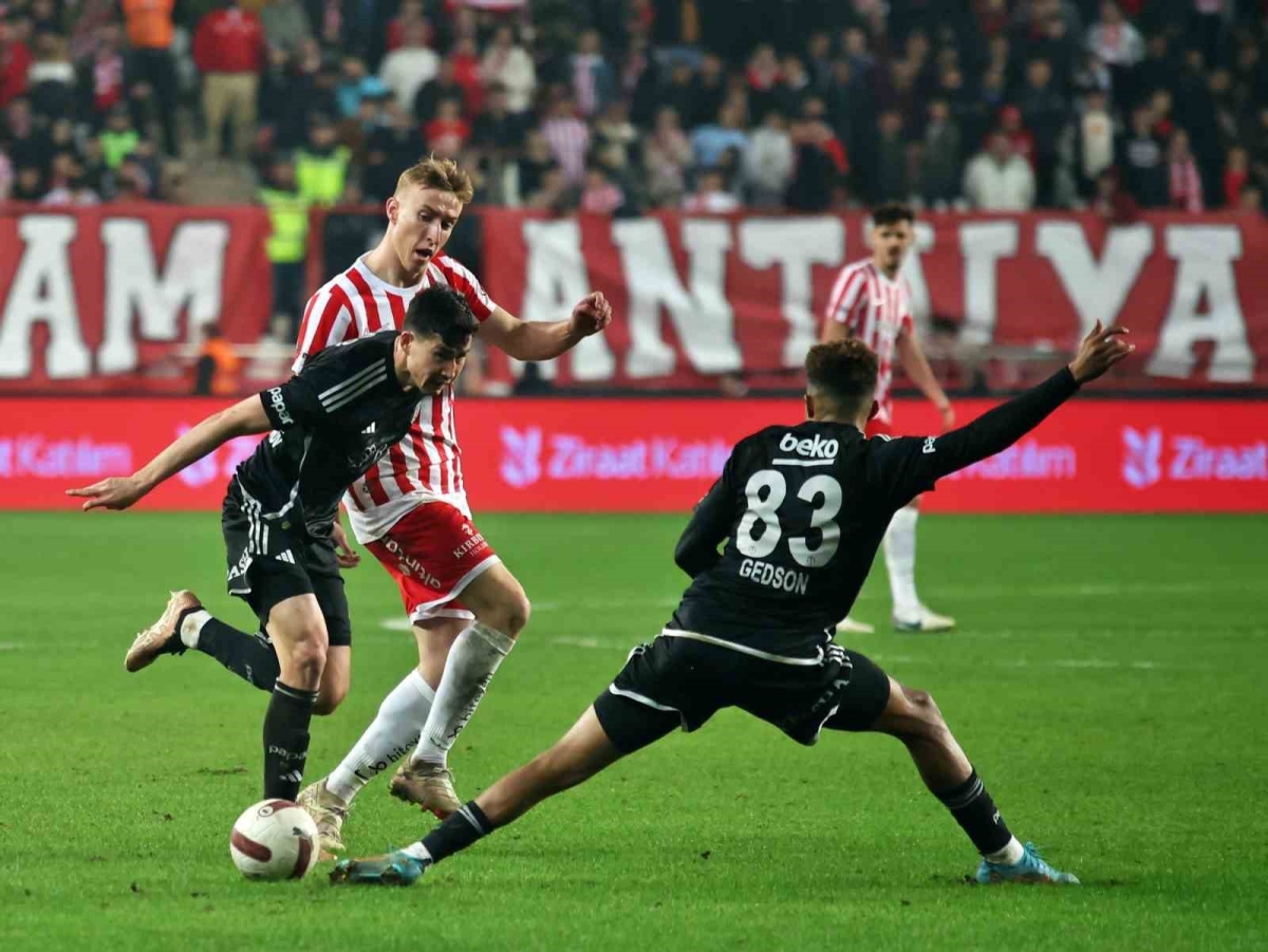 Beşiktaş ile Antalyaspor 56. randevuda

