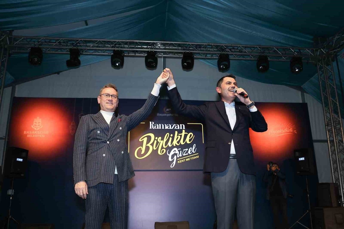 Başakşehir’den Murat Kurum’a sürpriz şarkı
