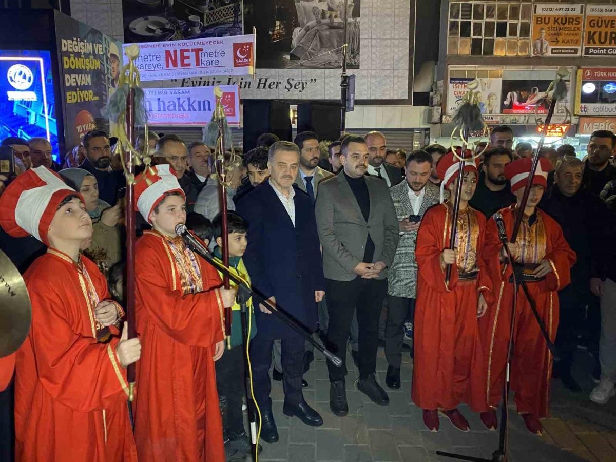 Gaziosmanpaşalılar Çanakkale Zaferini kutladı
