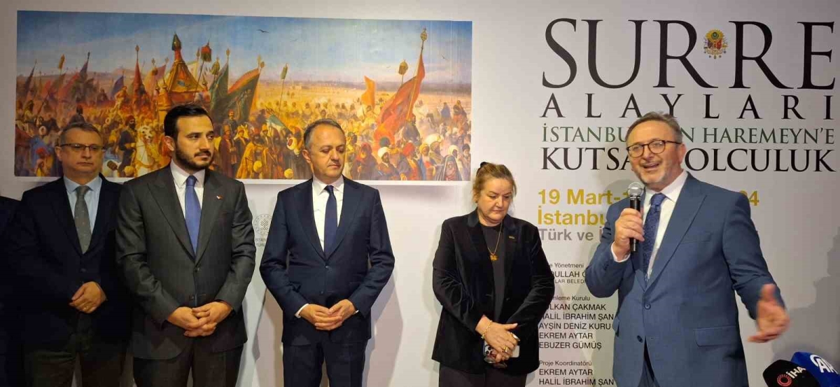 “Surre Alayları: İstanbul’dan Haremeyn’e Kutsal Yolculuk” sergisi açıldı

