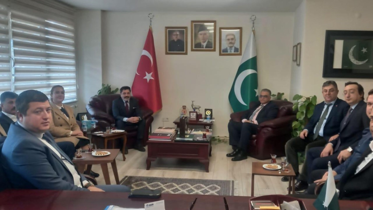 Türkiye ve Pakistan’ın ticari ilişkisi bu buluşmada konuşuldu
