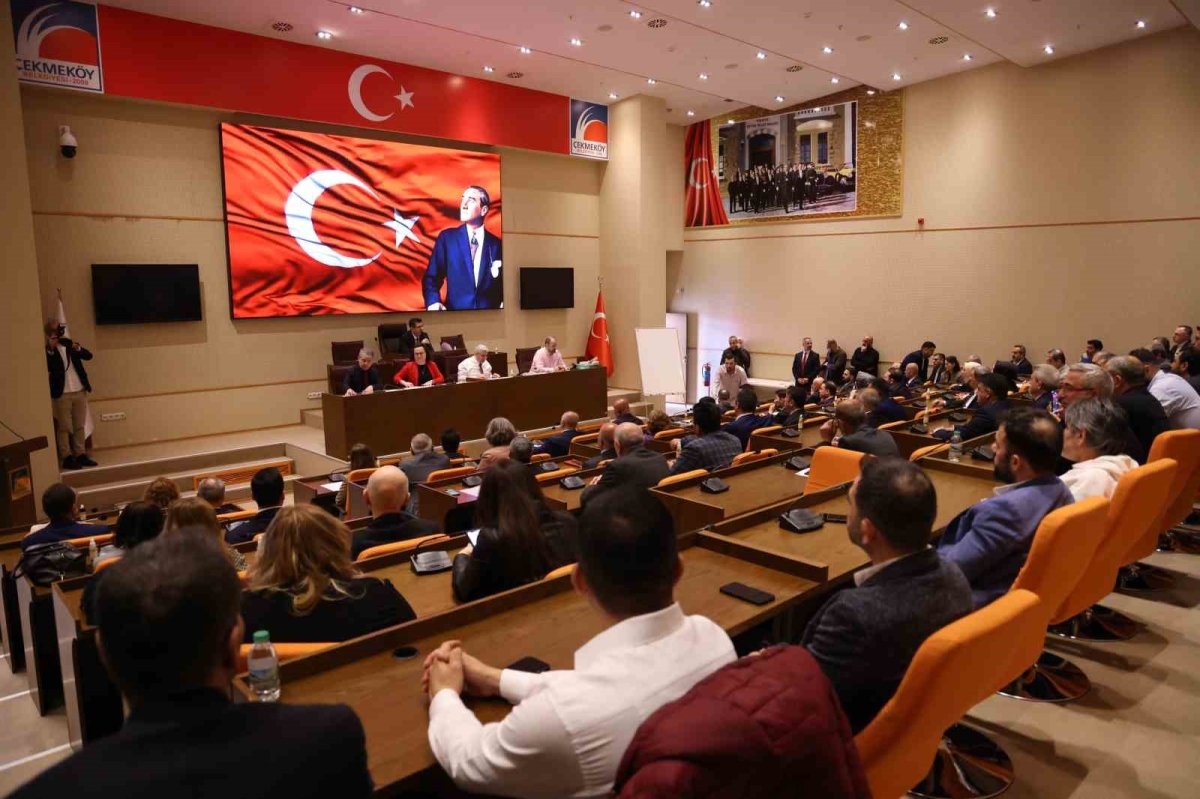 Çekmeköy Belediye Meclisi, yeni dönem ilk toplantısını gerçekleştirdi
