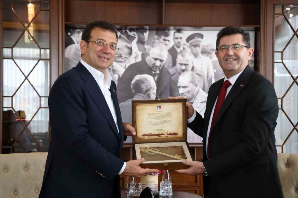 İBB Başkanı İmamoğlu’dan Çekmeköy Belediye Başkanı Çerkez’e tebrik ziyareti
