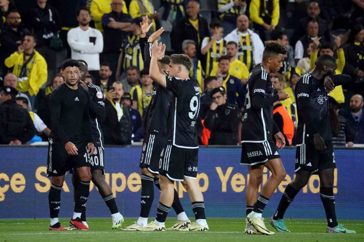 Beşiktaş, derbi galibiyeti olmadan sezonu kapatacak
