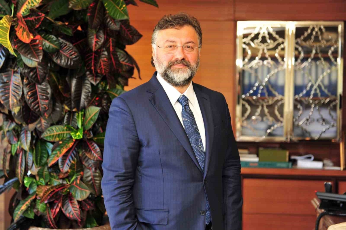 Sur Yapı 4 yılda 10 bin konutu sahipleriyle buluşturdu
