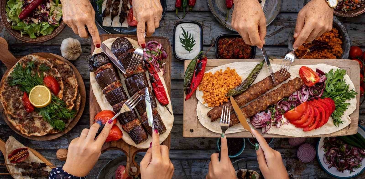 Maç gününde kebap siparişleri hem Türkiye hem Avusturya’da şinitzeli geride bıraktı
