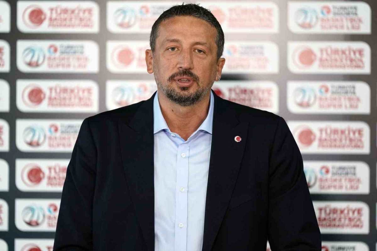 Hidayet Türkoğlu: “Avrupa’nın en büyük kupası, 2 Türk takımımız arasında İstanbul’da oynanacak”

