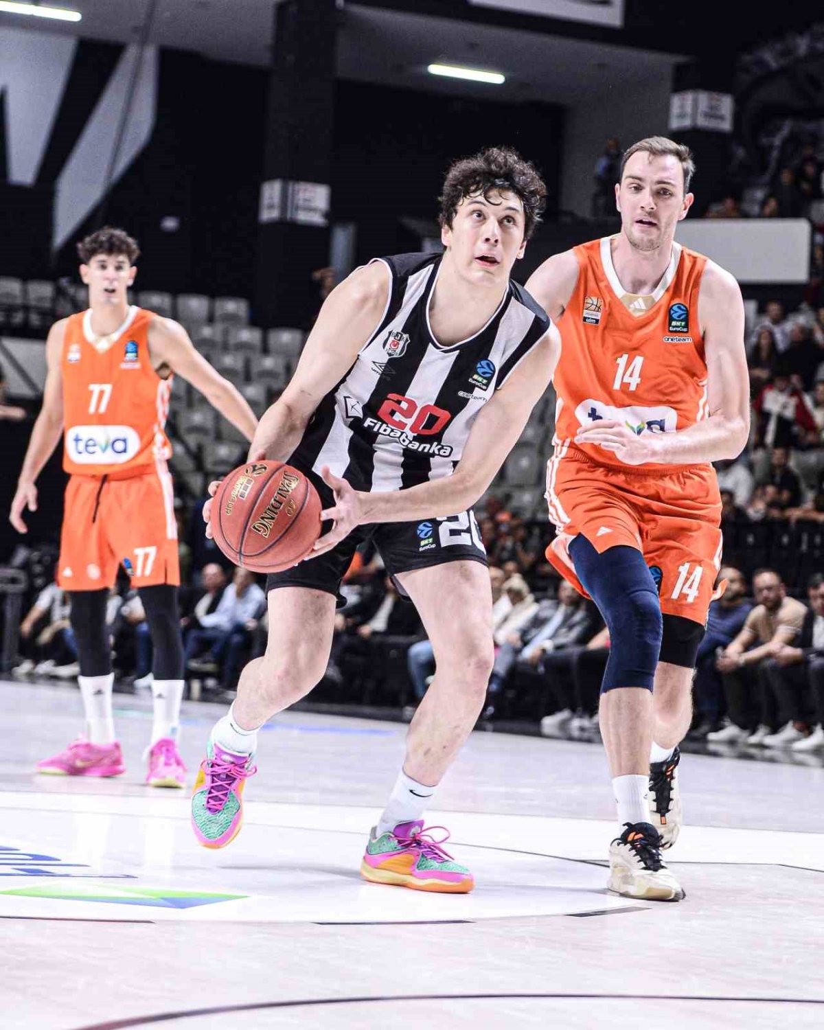 EuroCup: Beşiktaş: 107 - Ratiopharm Ulm: 74
