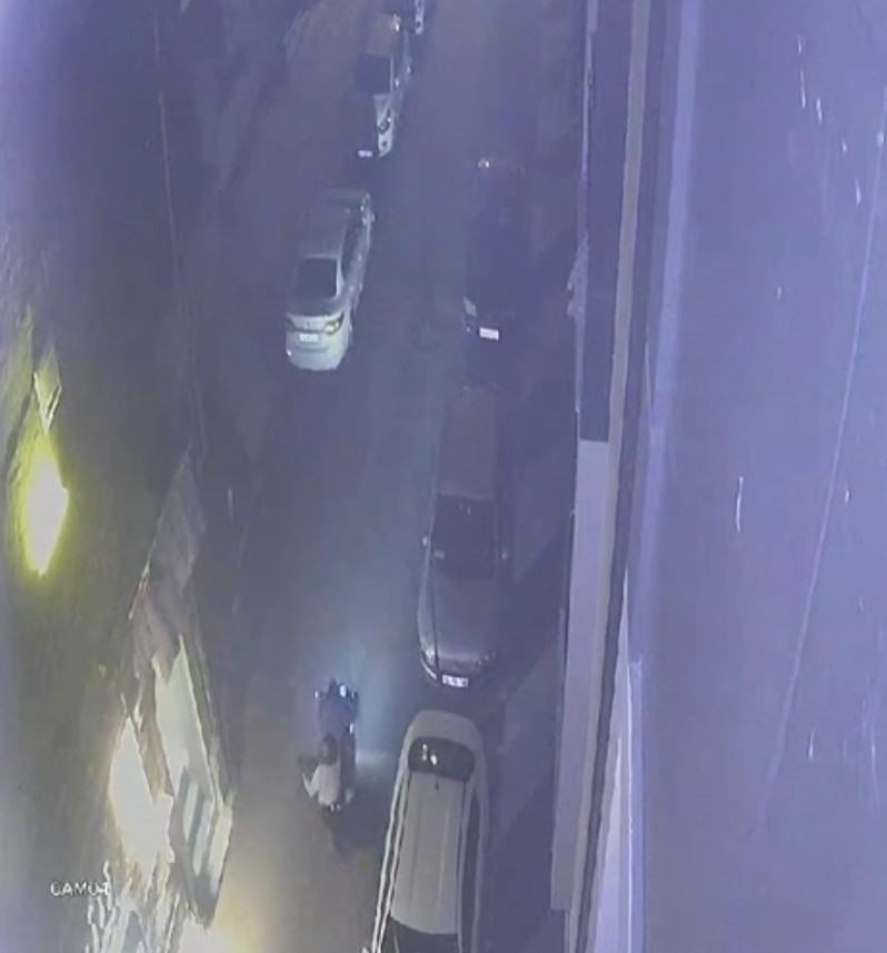 Arnavutköy’de haraç vermemek için direnen işletmeye el bombası attılar, o anlar kamerada
