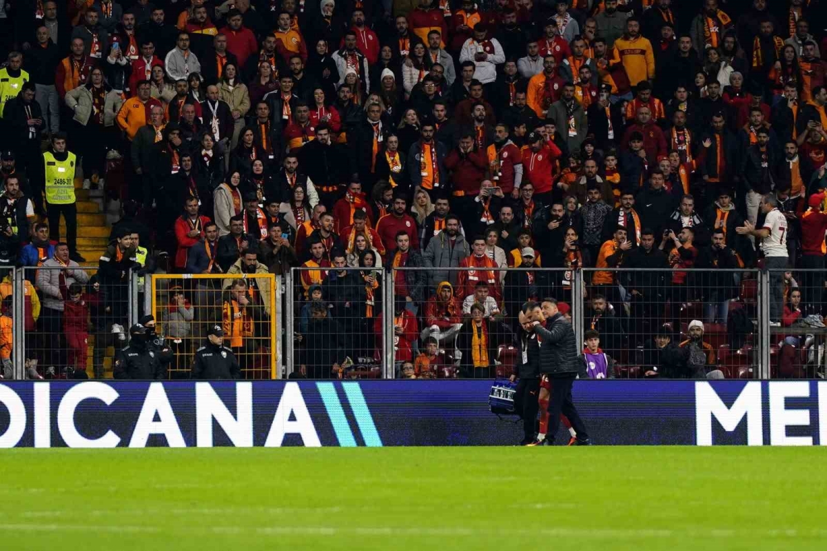 Abdülkerim Bardakcı sakatlandı
